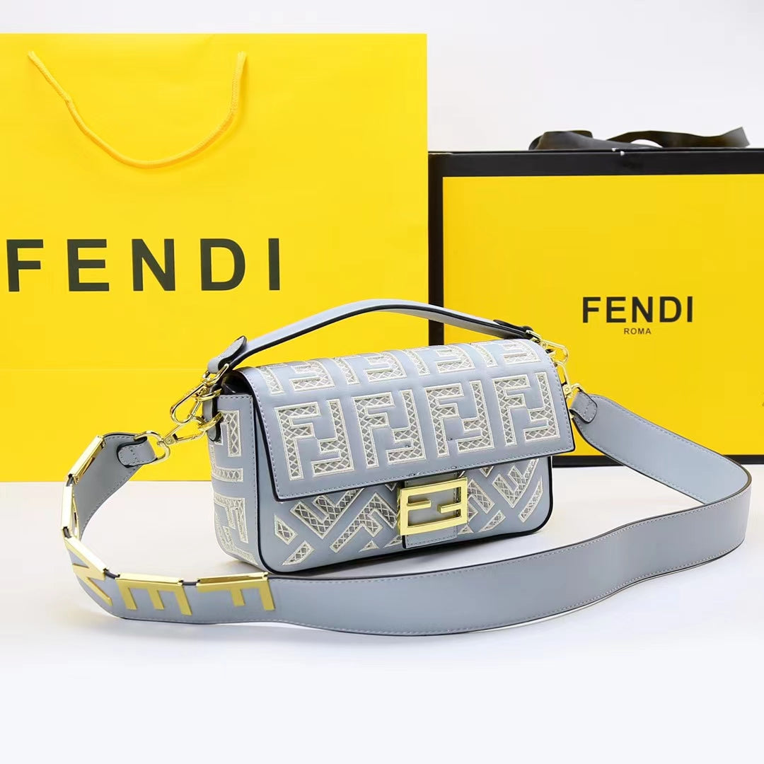 FEN  Bag Handbag Baguette