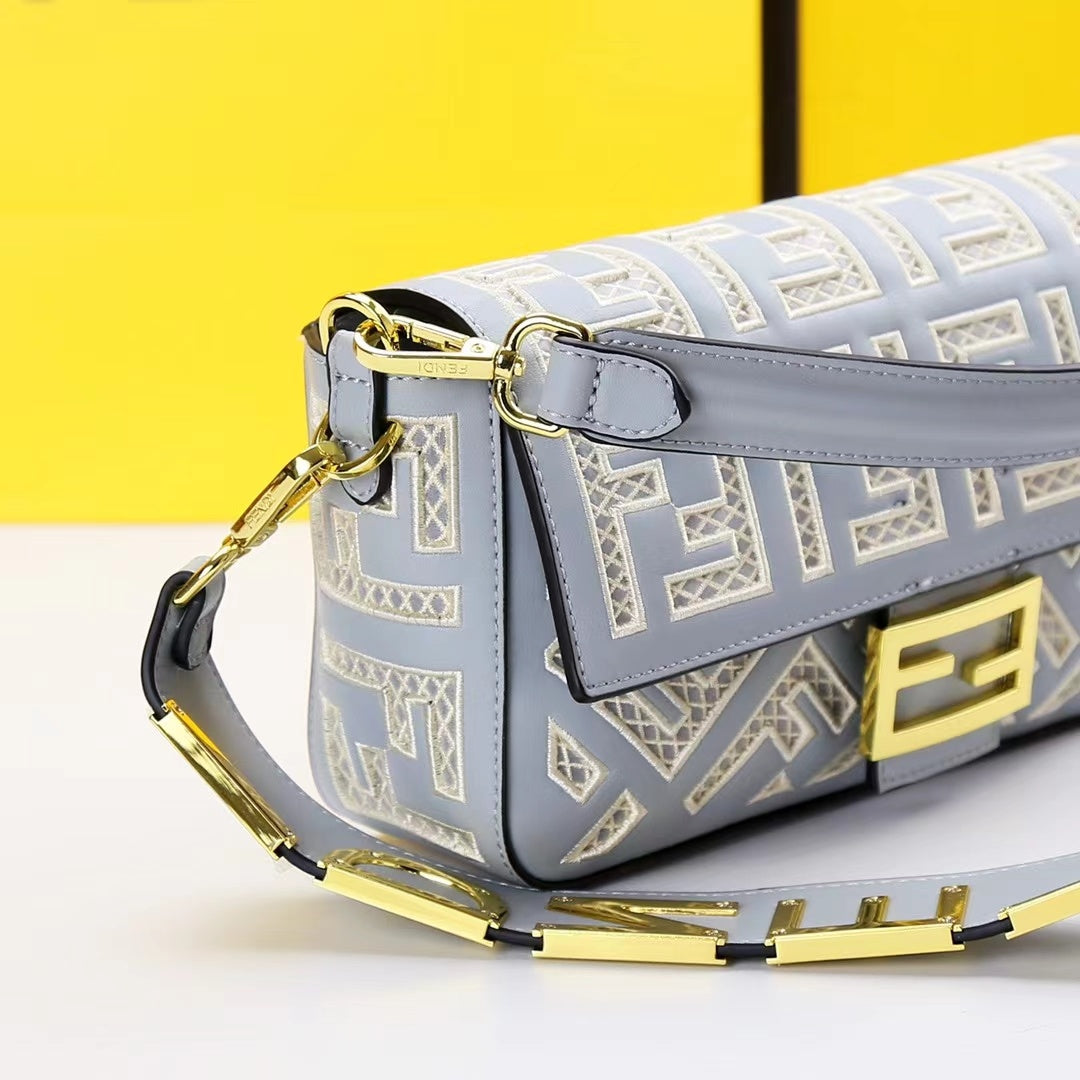 FEN  Bag Handbag Baguette