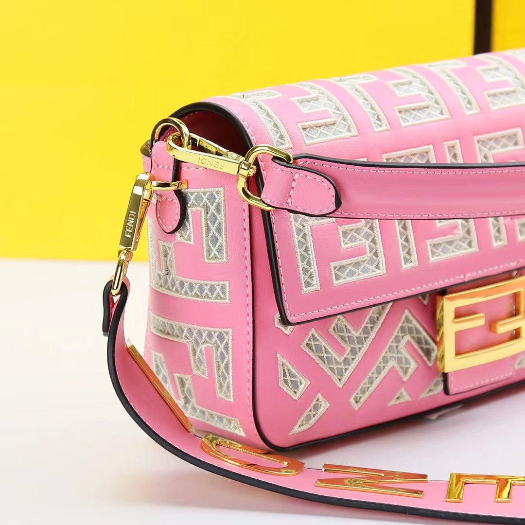 FEN  Bag Handbag Baguette