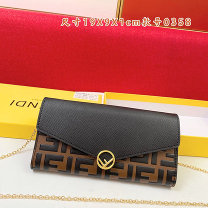 FEN Wallet Chain Bag 19 cm