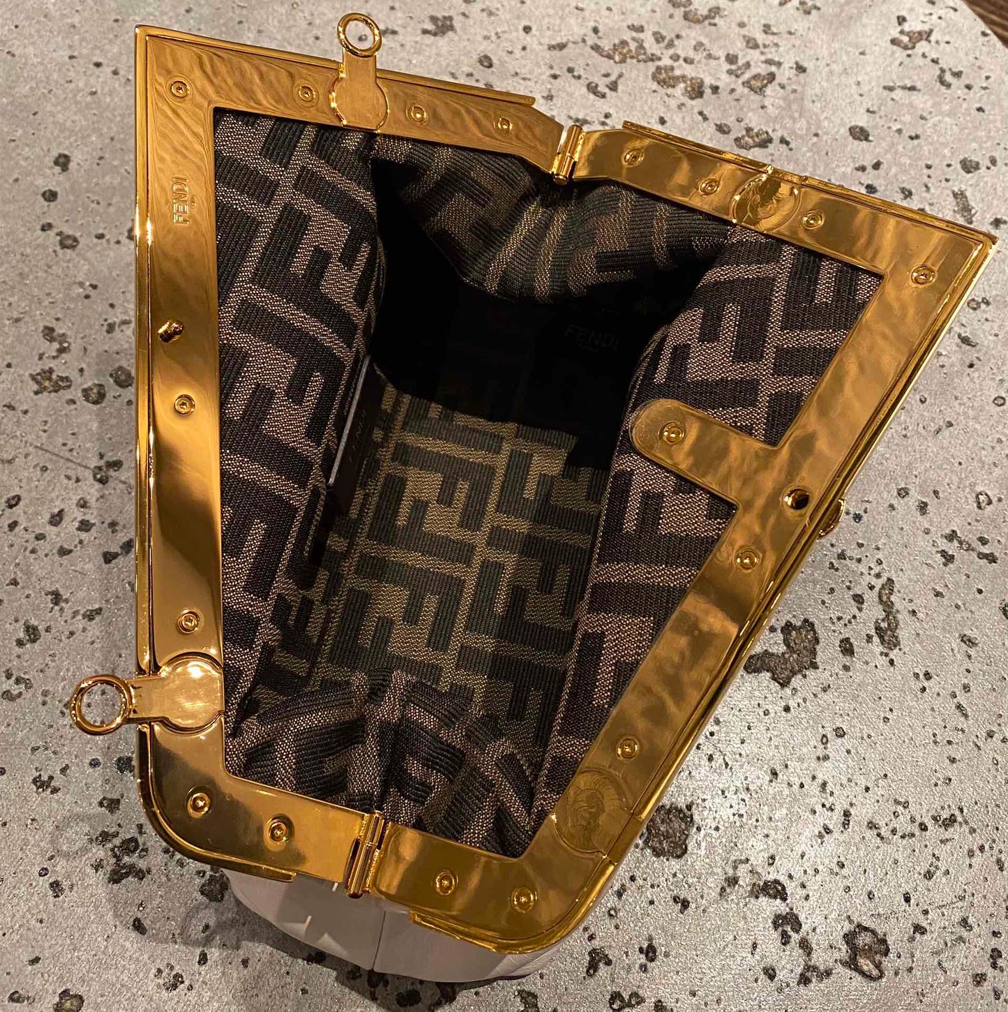 FEN  First Bag 2  Size 's