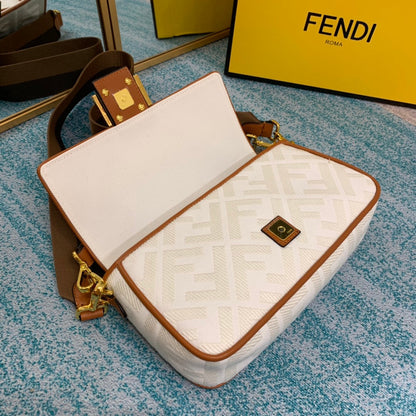 FEN  Baguette Bag Handle 28 cm