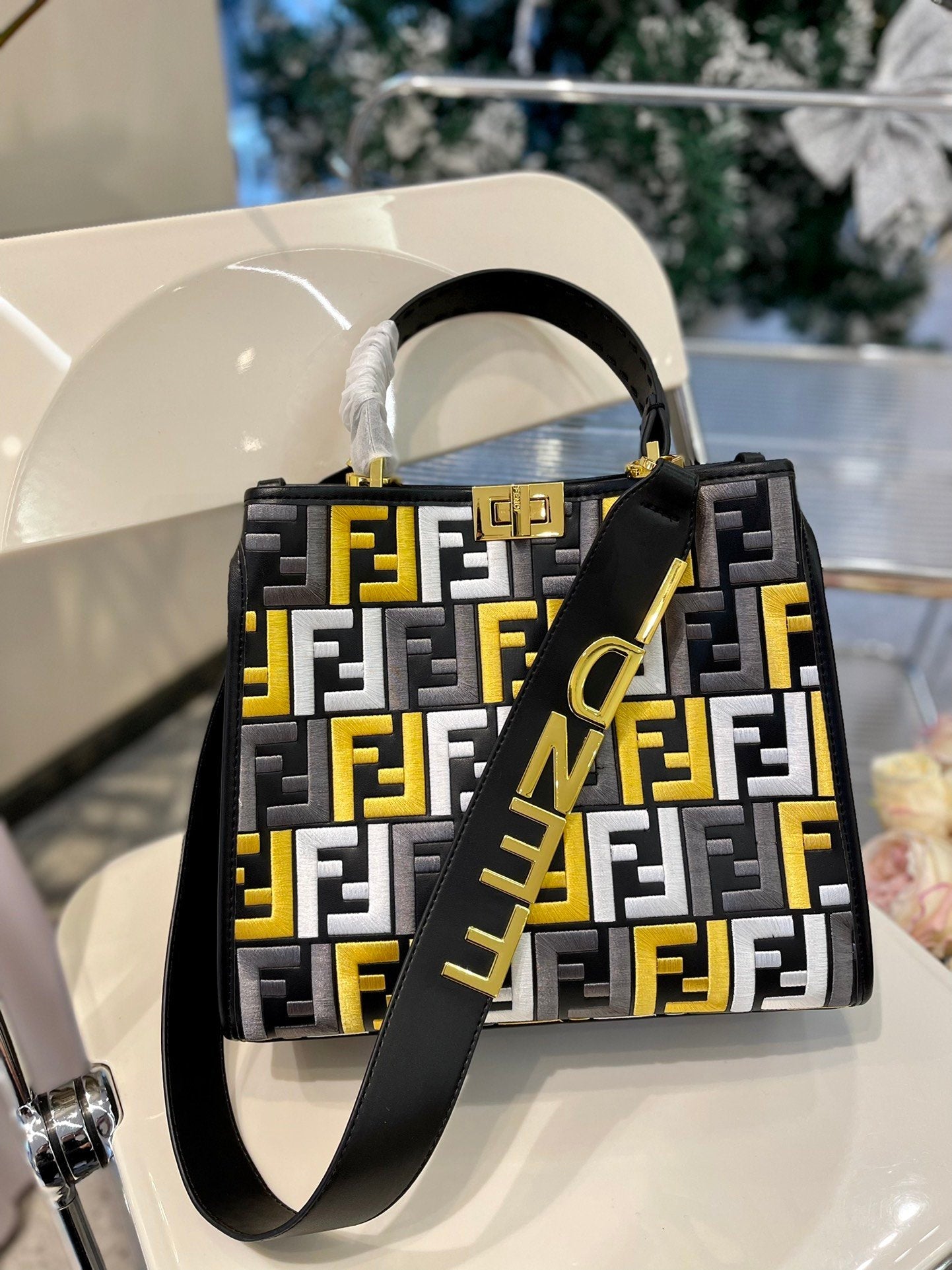 FEN Shopping  Bag Handbag 2 Color s 30 cm