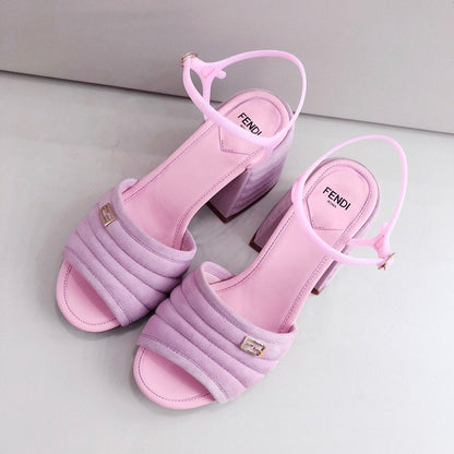 GU Sandals Suede  Pink