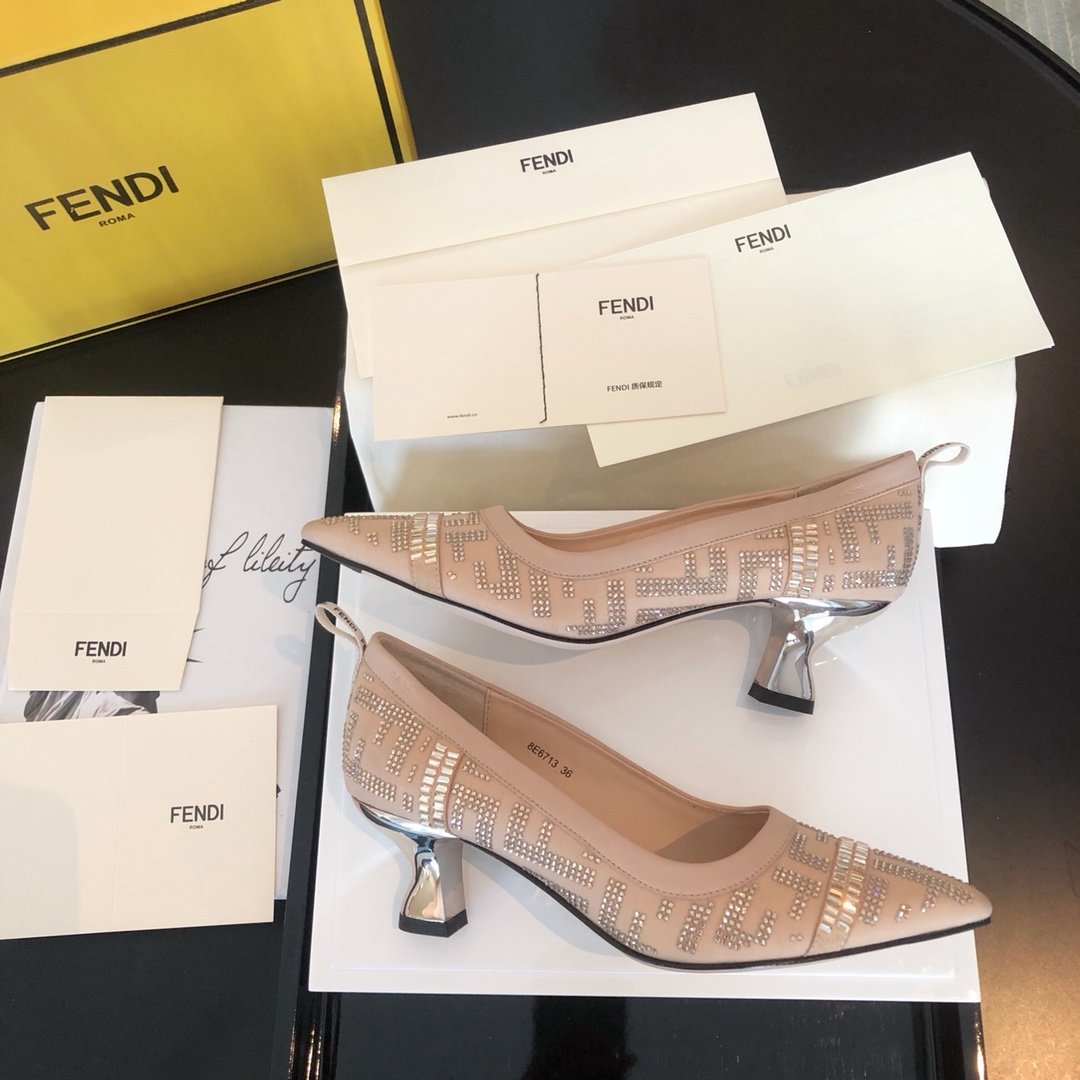 Fen Pump Shoes 2 colors