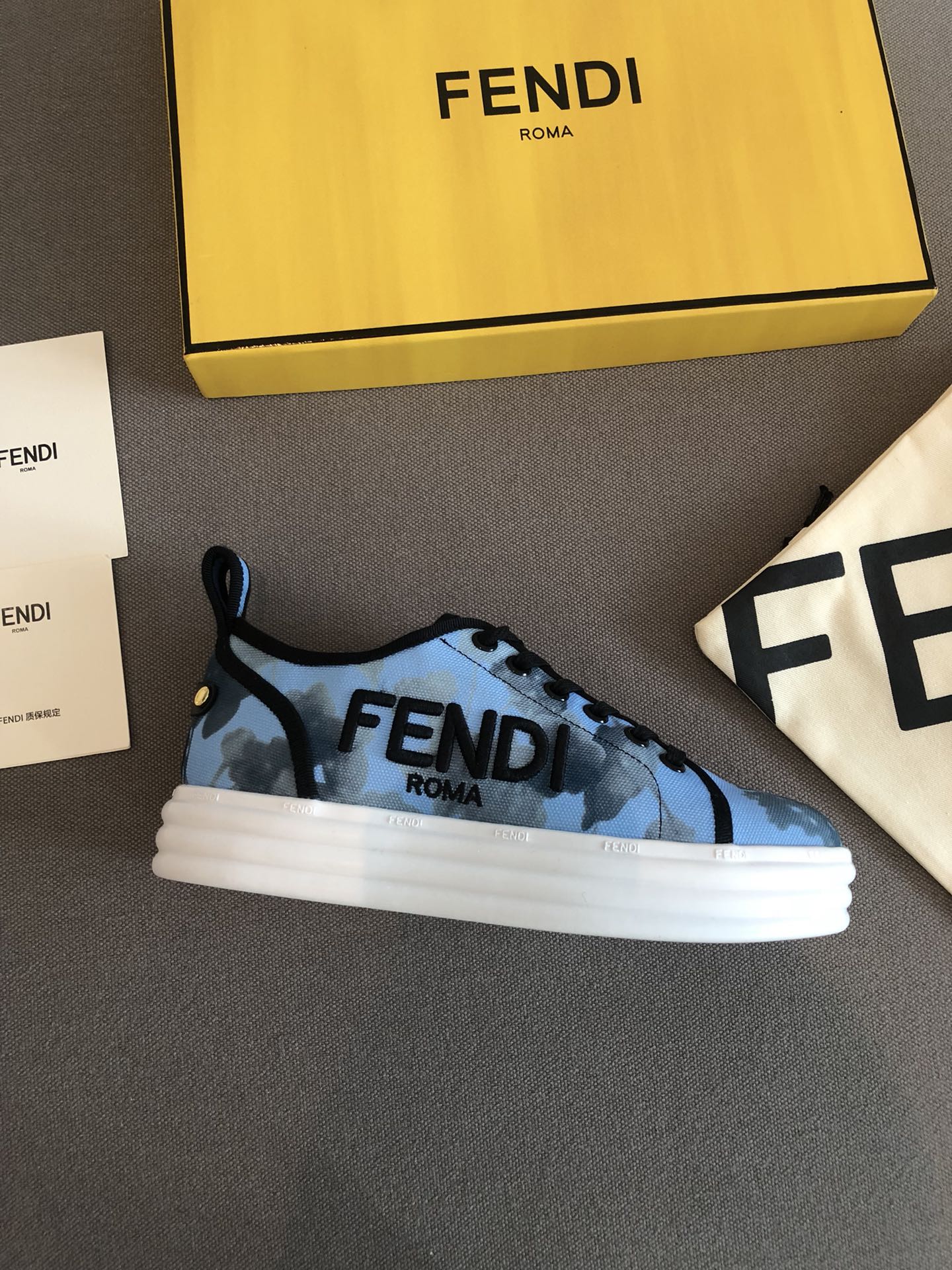 FEN  Sneakers