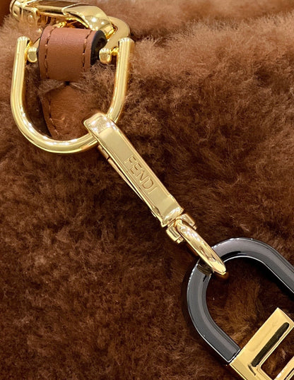 FEN  Bag Shearling   36 cm