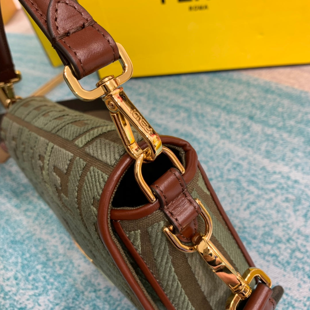 FEN Baguette Bag Handle 26 cm