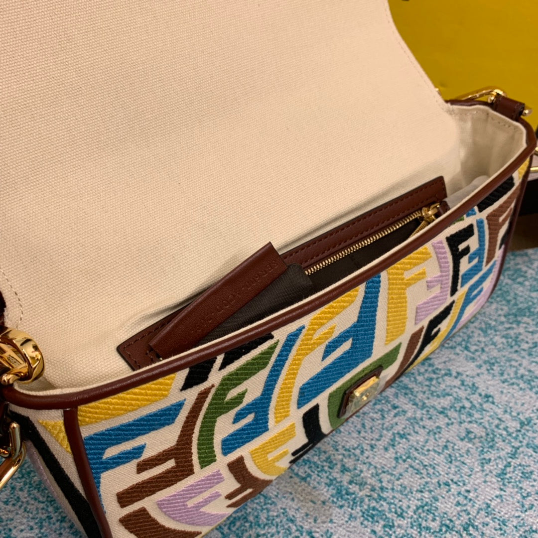FEN Baguette Bag Handle 26 cm