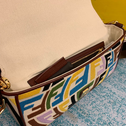 FEN Baguette Bag Handle 26 cm