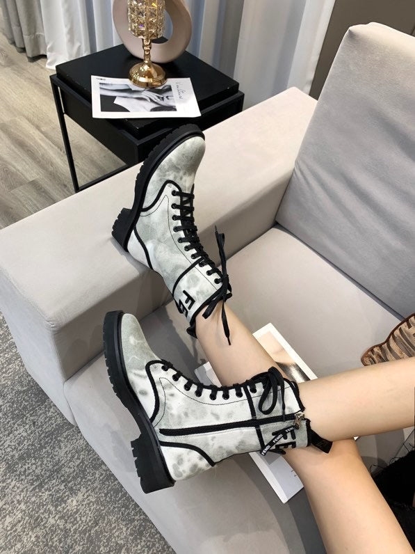 FEN  Boots 2 Color 's