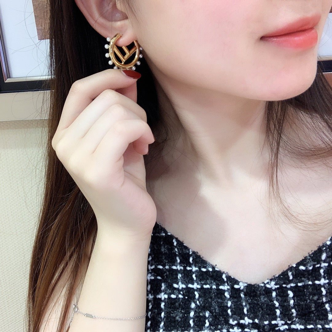 FEN   Earring