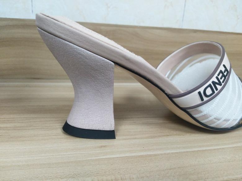 Fen Mule White Shoes