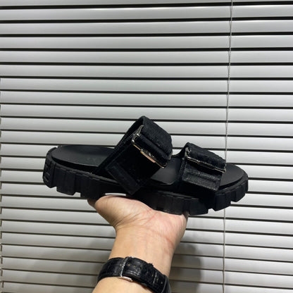 FEN Slippers Slide on Black