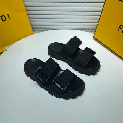 FEN Slippers Slide on Black