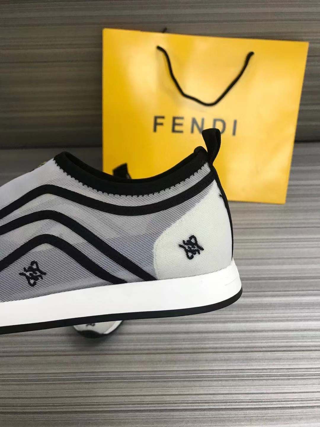 Fen Sneakers Grey
