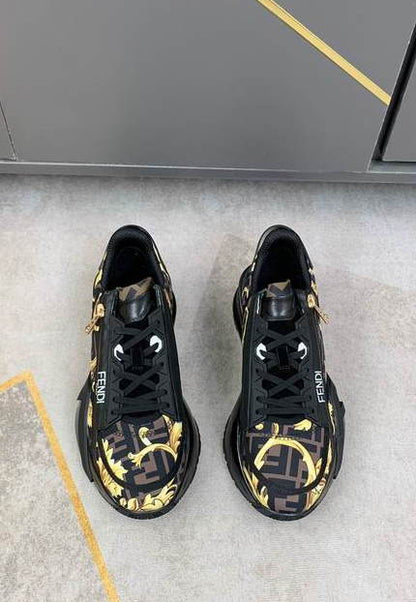 FEN vs VRC  Sneakers