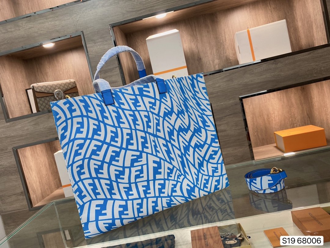 FEN Tote Bag Multicolor