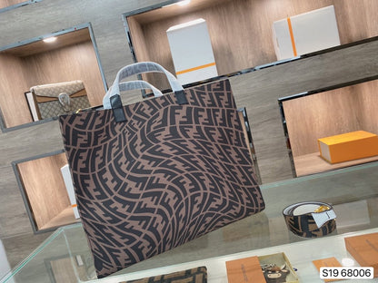 FEN Tote Bag Multicolor