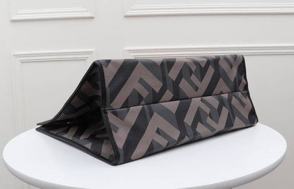 Fen  Tote Bag Handbag Mono