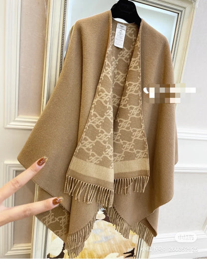 FEN  Scarf Poncho