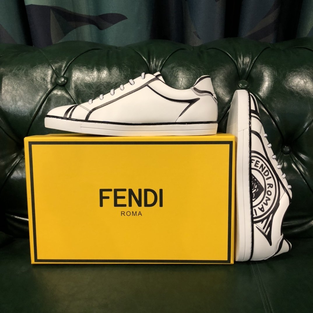 Fen Sneakers White