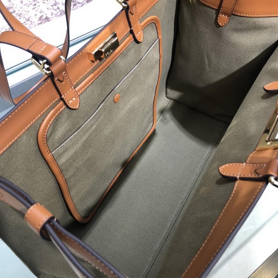Fen Tote Bag