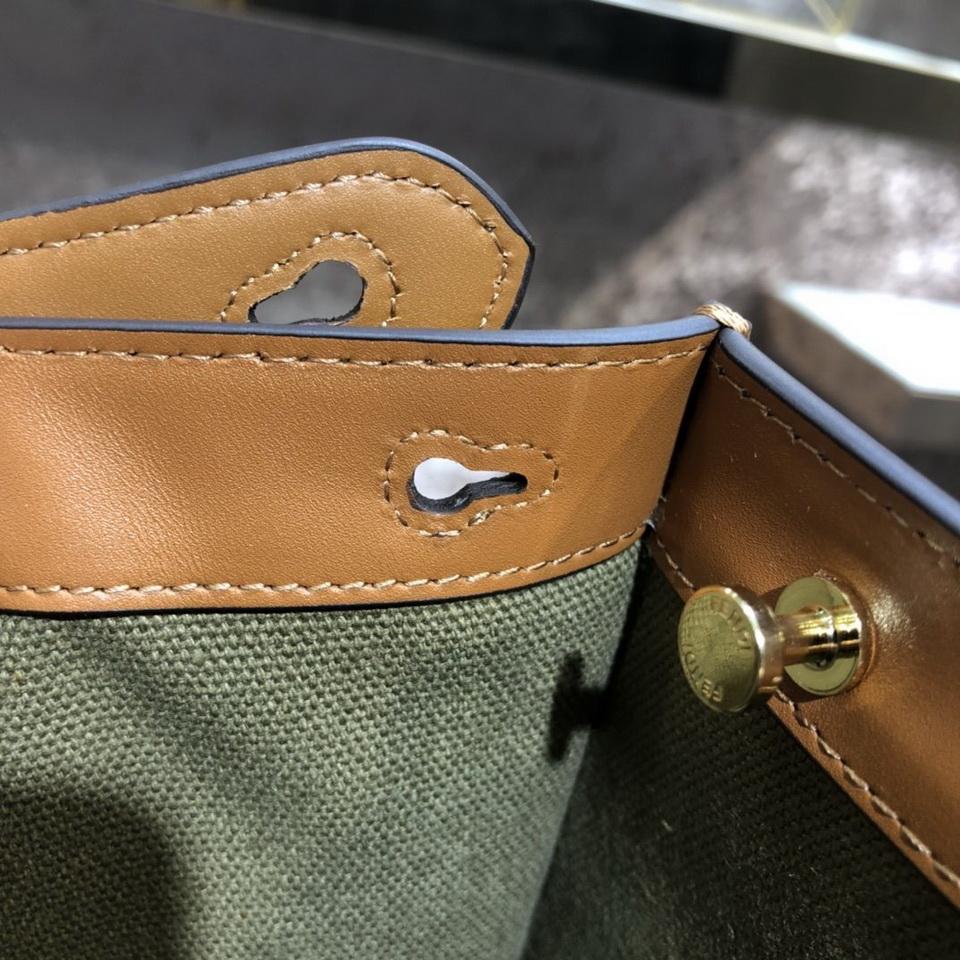 Fen Tote Bag