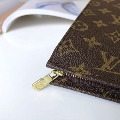 LU Bag Pochette Voyage MM