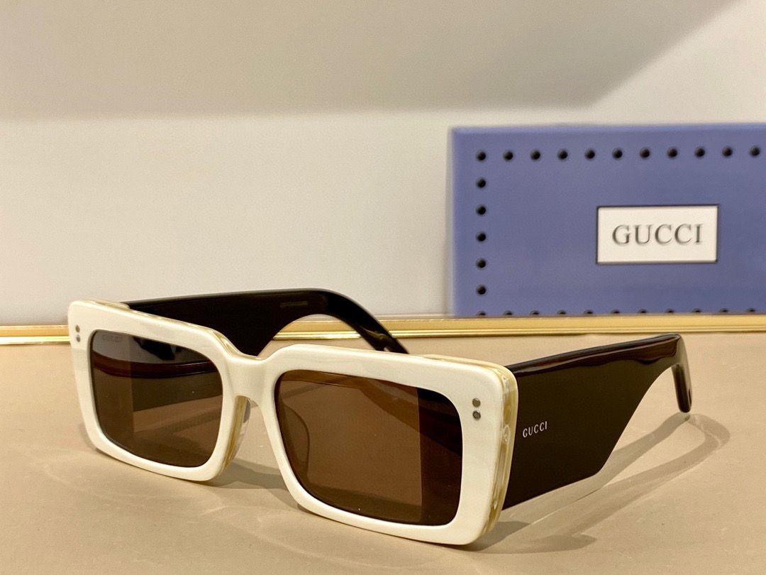 GU  Sunglasses 5 Color 's