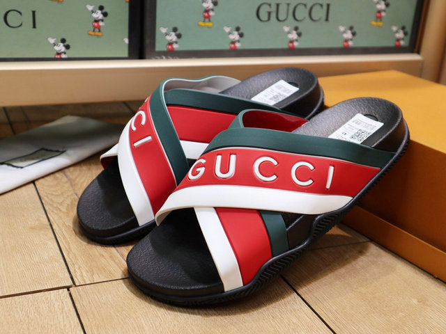 GU Slippers Slider 2 Color 's