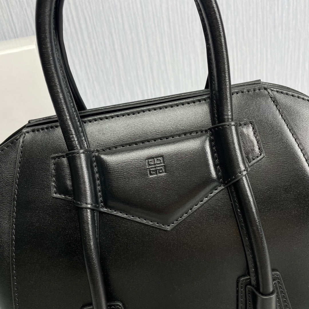 GIVENJY Bag 27 cm Antigona 2 color 's