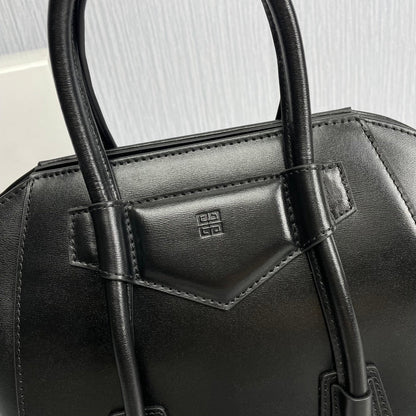 GIVENJY Bag 27 cm Antigona 2 color 's