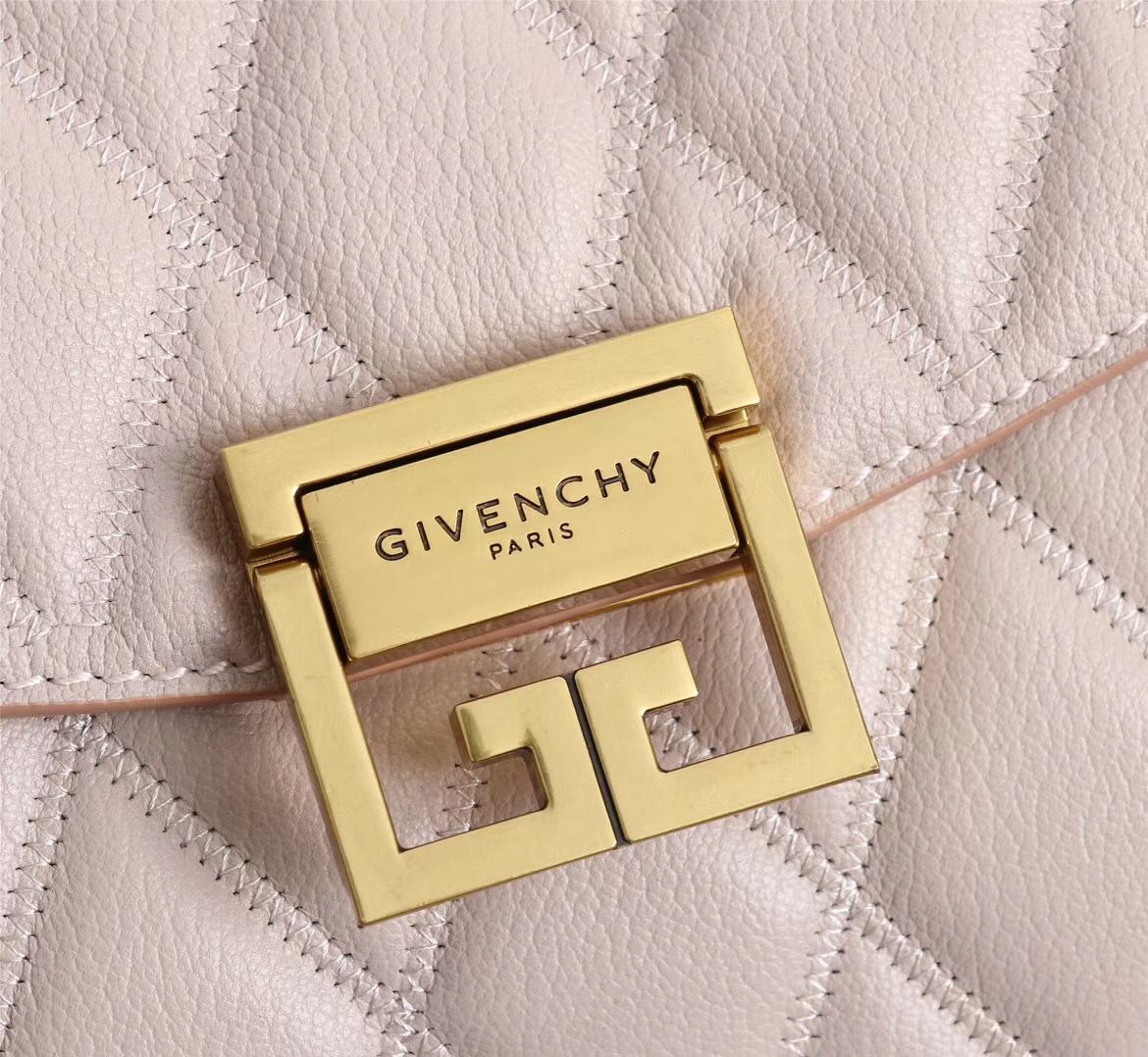 Givenjy  Bag  2 Size's