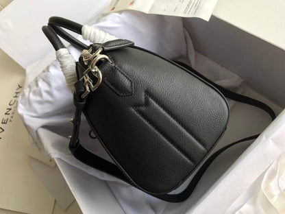 Givenjy  Bag Black
