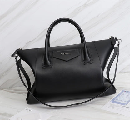 Givenjy Bag Black 2 SIZES Antigona