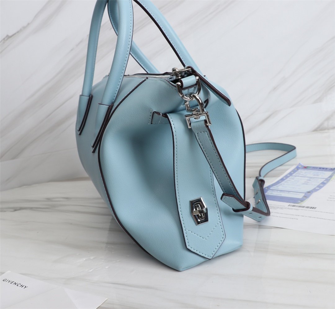 Givenjy Bag Blue