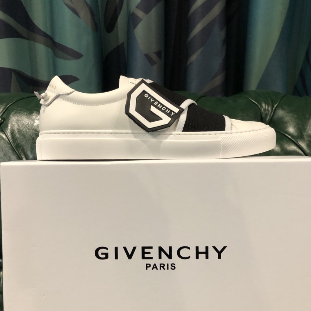 Givenjy Sneakers White