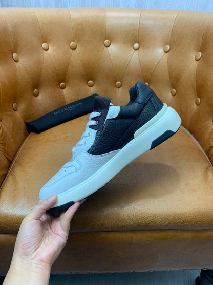 GIVENJY Sneakers  Run Away