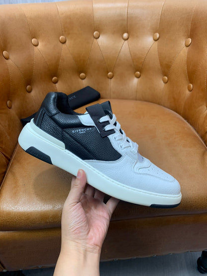 GIVENJY Sneakers  Run Away