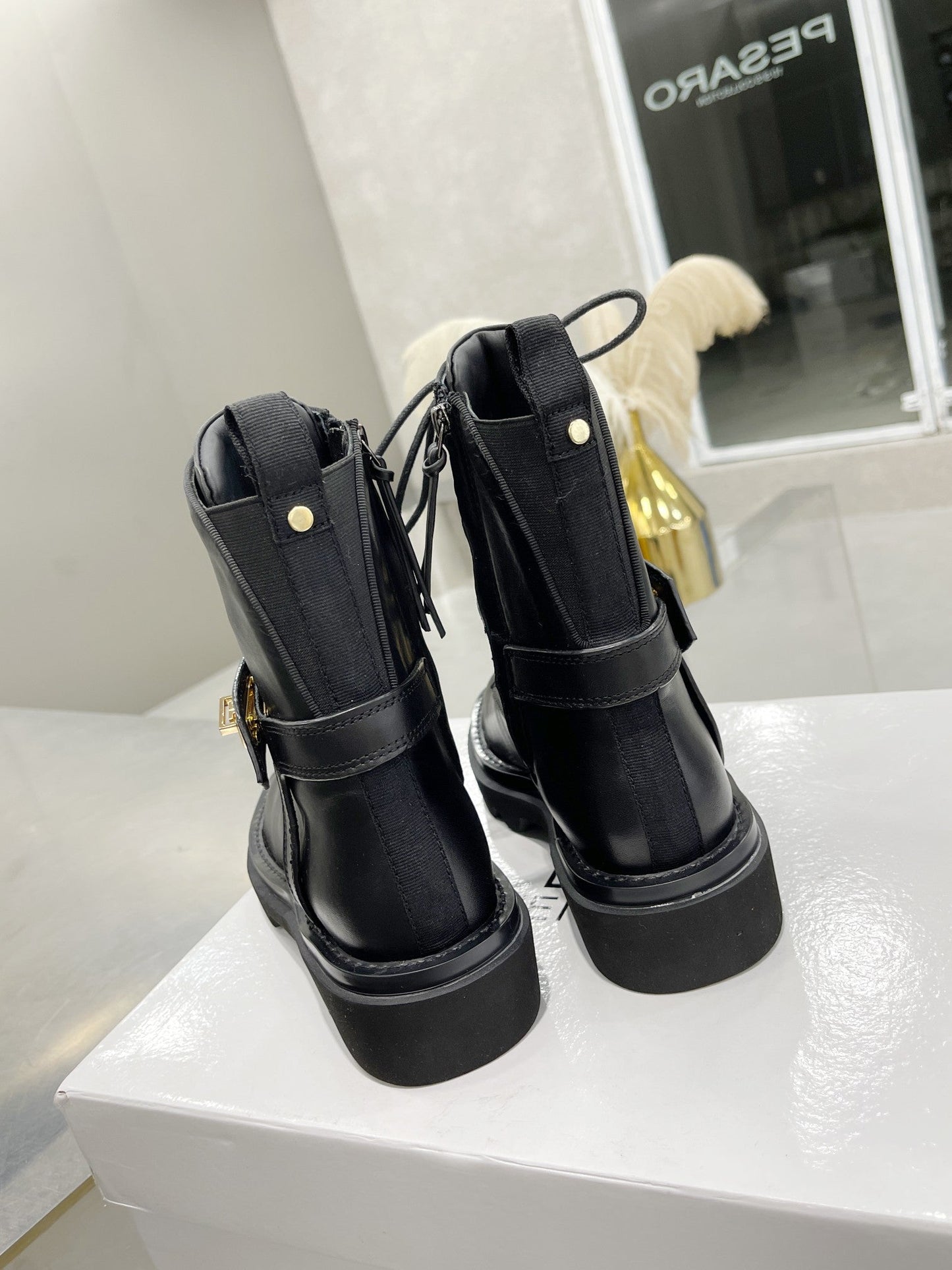 GIVENJY  Boots Black