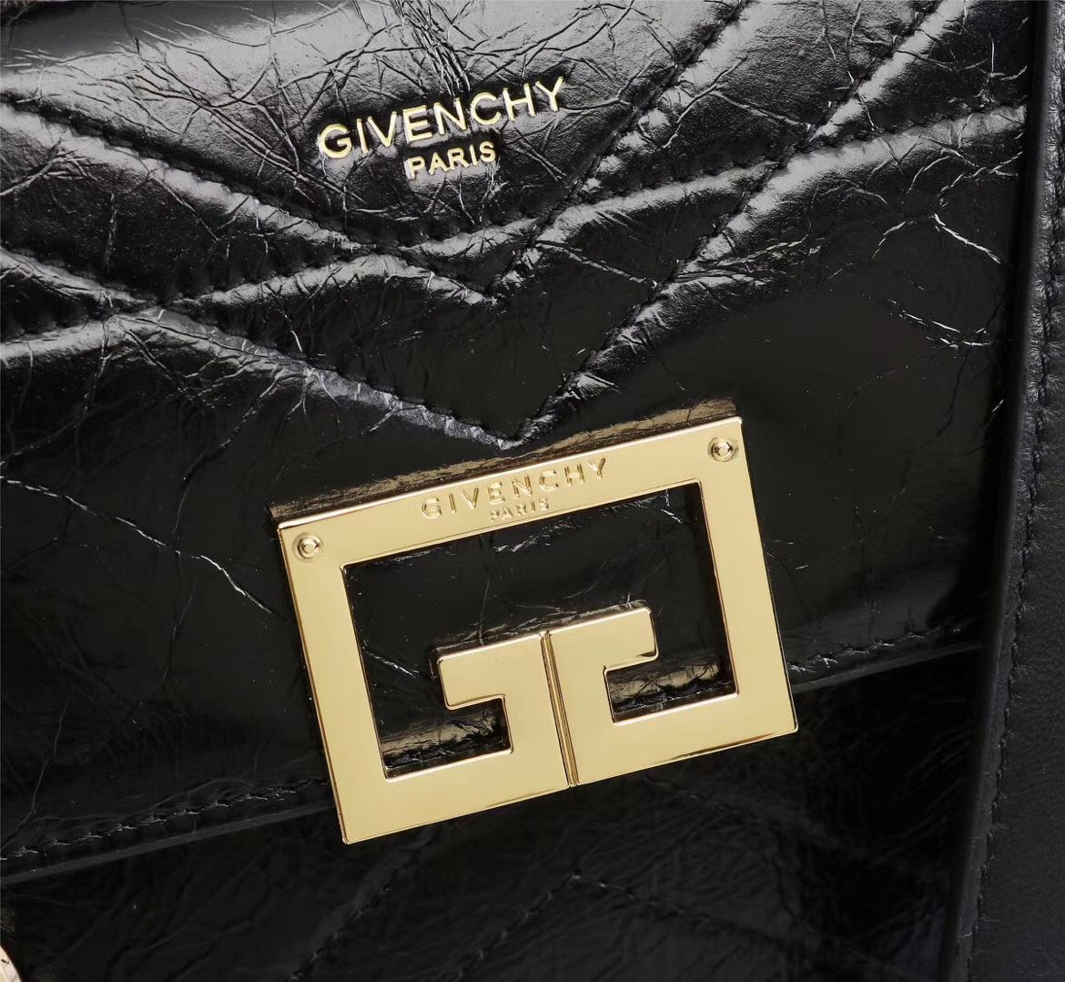 Givenjy Bag 22 Cm Handle