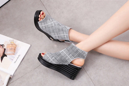 CHL Wedge Shoes Night Glows
