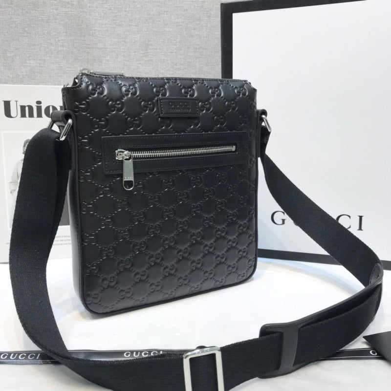 GU  Bag Messenger