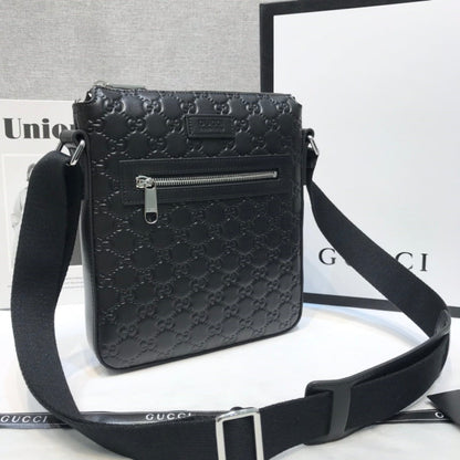 GU  Bag Messenger
