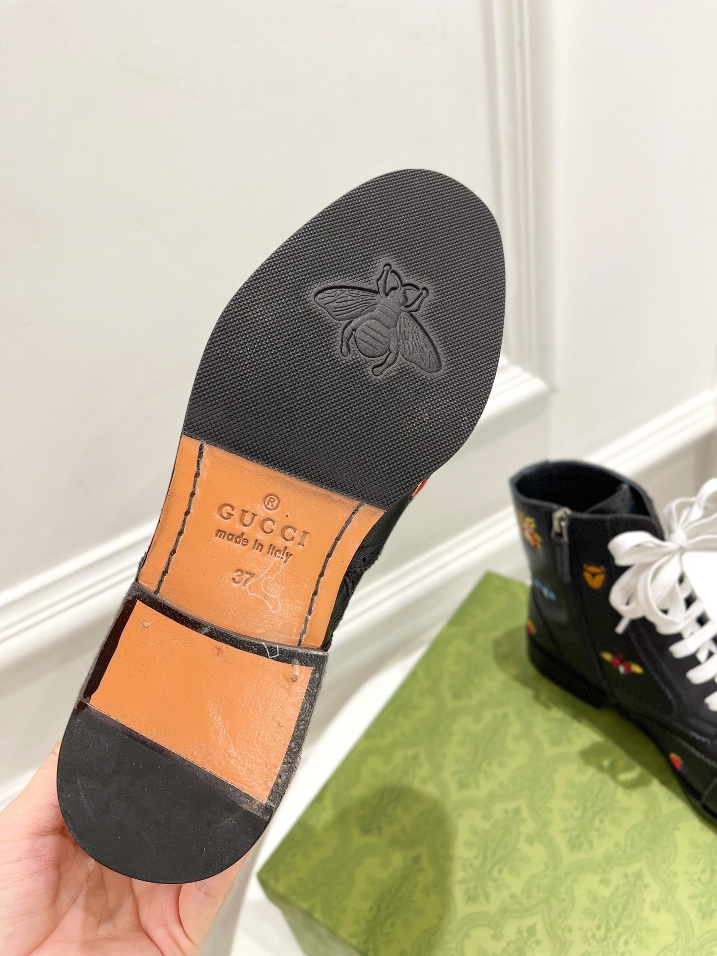 GU Boots Embroidered