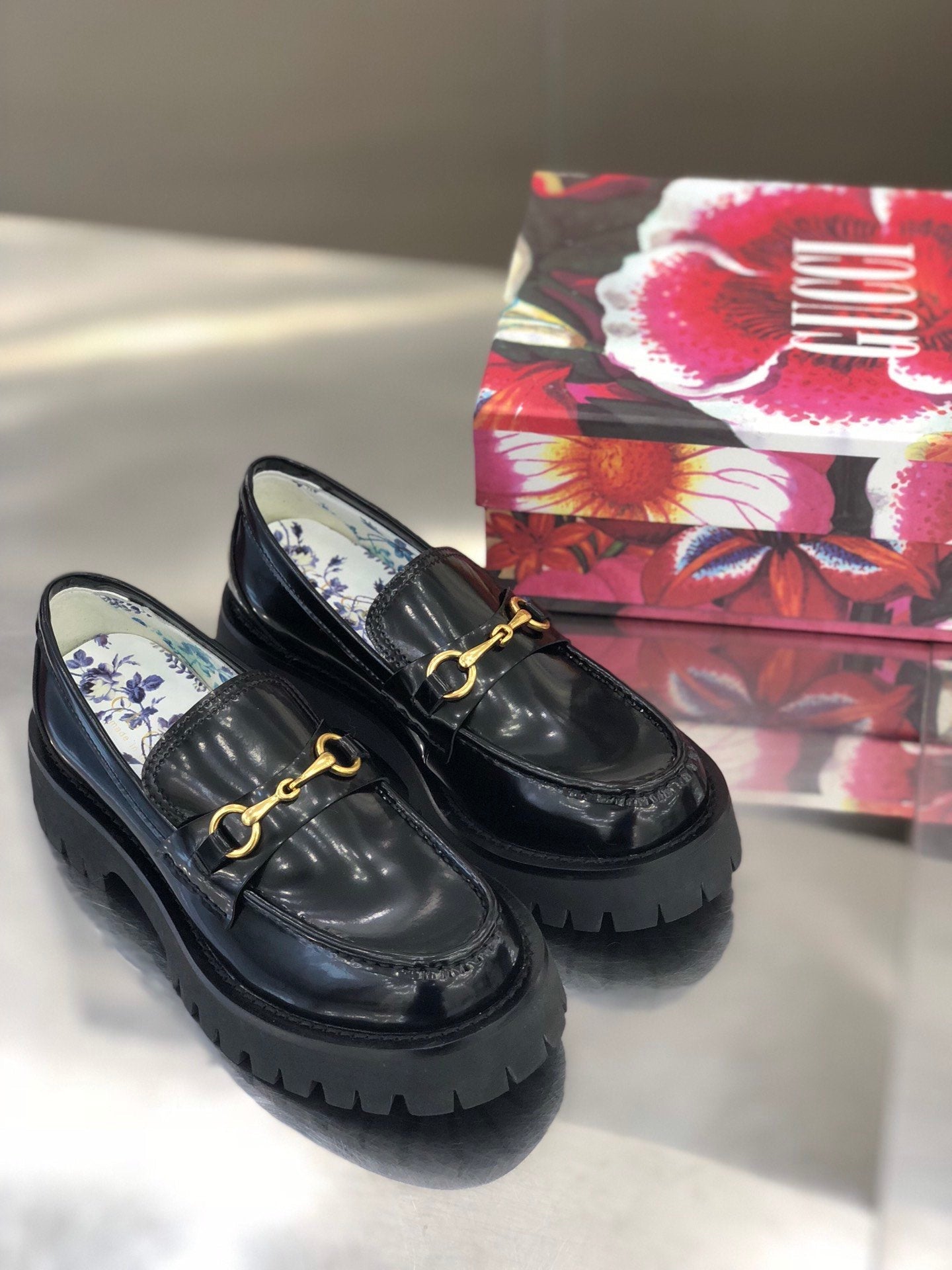 GU Shoes Platform Loafer Lug Sole