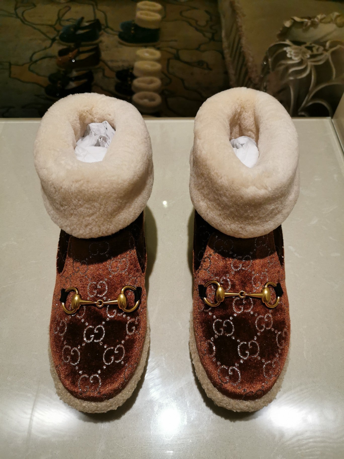 GU UGG Boots Warm Brown