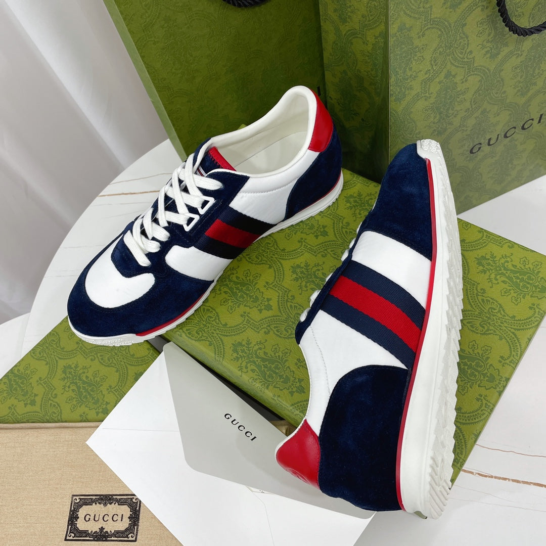 GU  Sneakers
