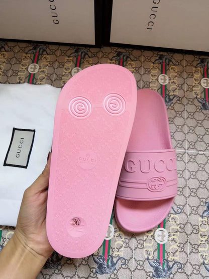 GU  Slippers  Pink